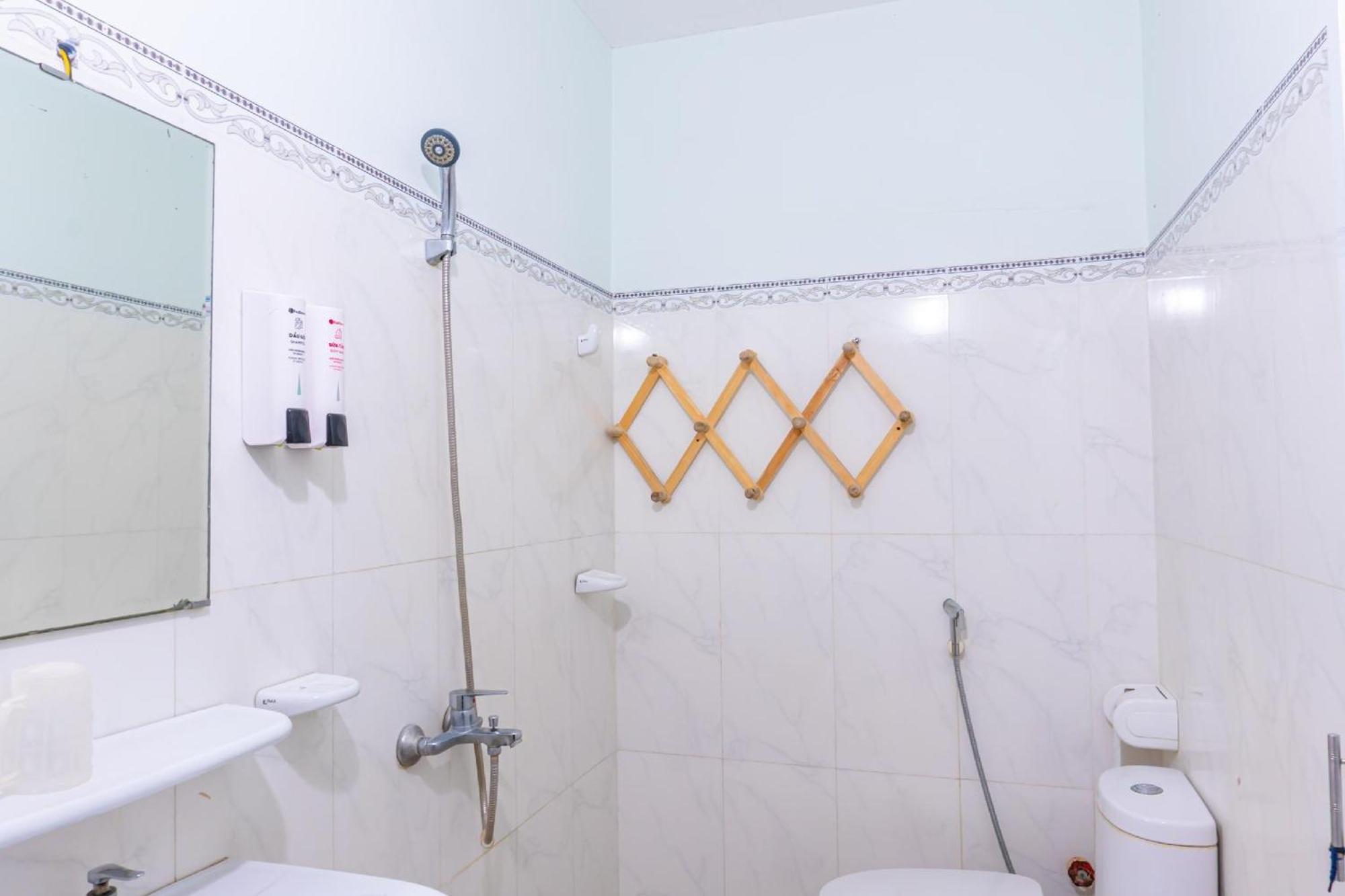 Tuyet Lan Hotel Vung Tau Exteriör bild